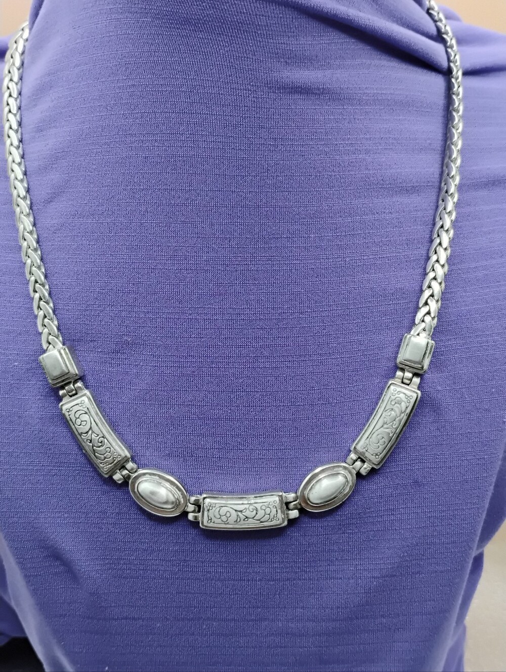 Retired Brighton "Lila" Etched Silver Plated Link Necklace - Women's Jewelry